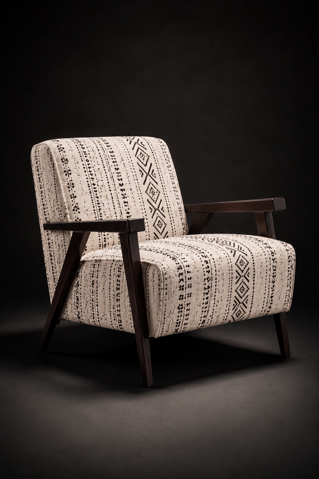 Mid-Century Modern Lounge Chair